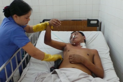 Viện phí tăng: Trăm thứ đổ đầu người bệnh